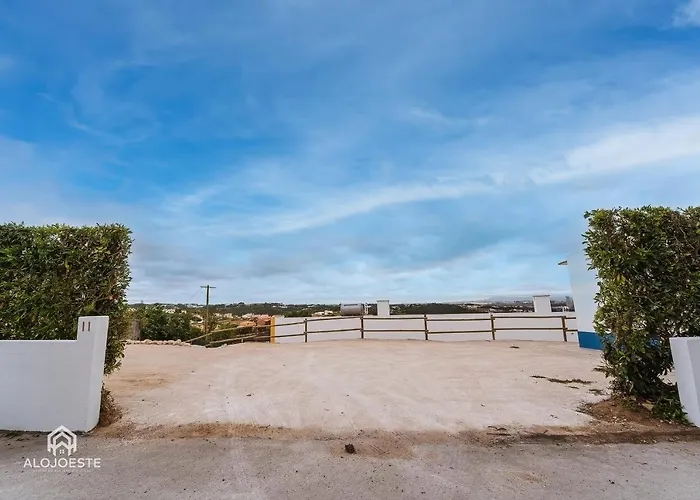 - Real Mar Tatil Evi Ericeira