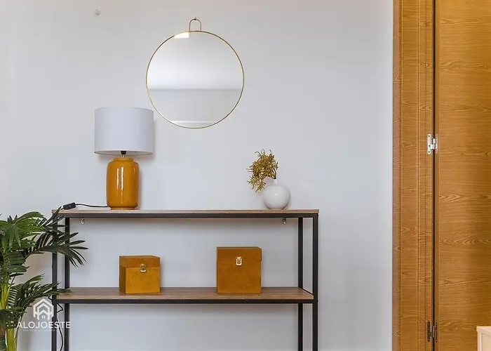 - Real Mar بيت للعطل